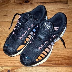 Nike Air Max Sneakers